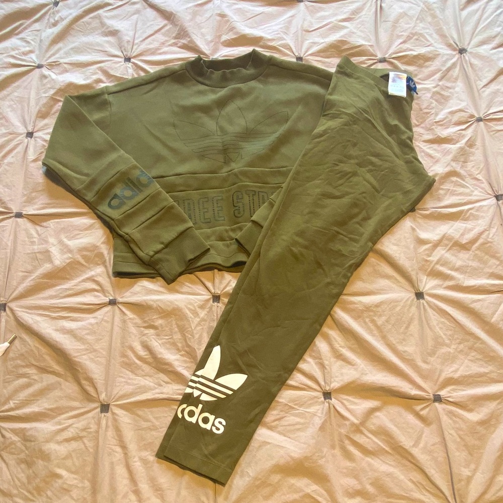 Size M Adidas Outfit